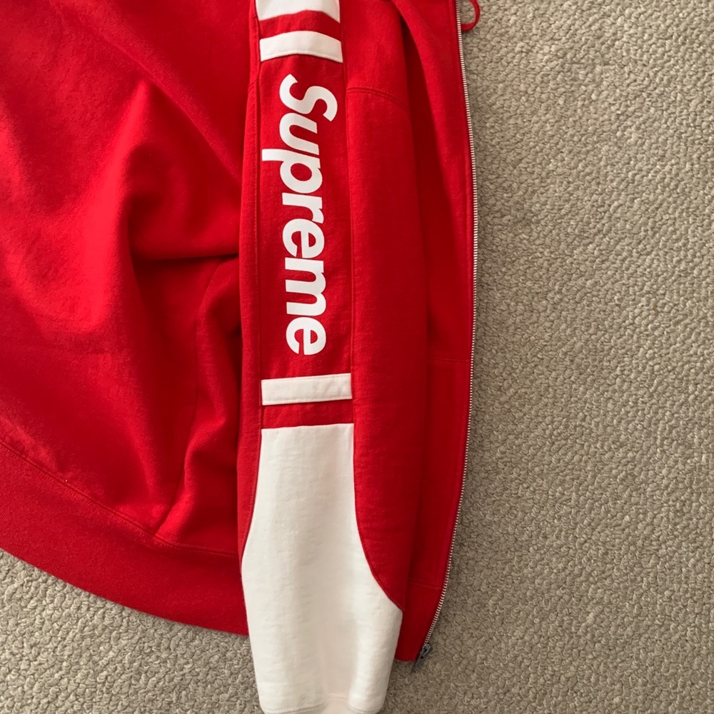 Supreme Jacket - Picture 4 of 8